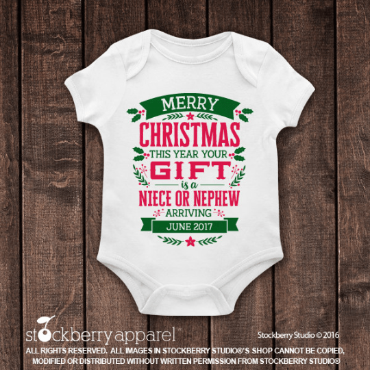 Christmas Pregnancy Announcement to Family - Stockberry Studio