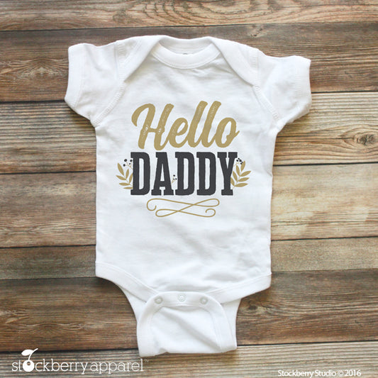 Hello Daddy Announcement - Pregnancy Announcement to Husband - Stockberry Studio